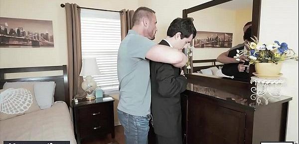  Myles Landon and Xavier Ryan - Prom Thief - Str8 to Gay - Men.com